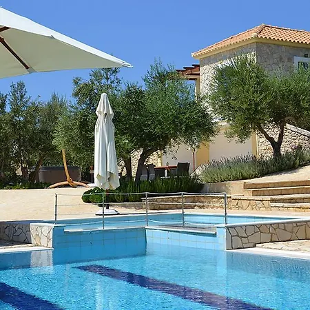 Fairway Villas, A Terra Lusso